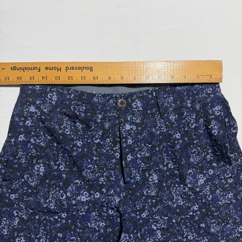 Under Armour Men's Golf Shorts Size 32 Navy Blue Floral Camo Print Stretch - Picture 6 of 10